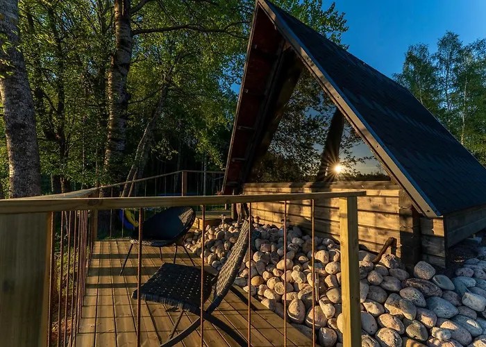 אוהל מפואר Laawu Kultaa