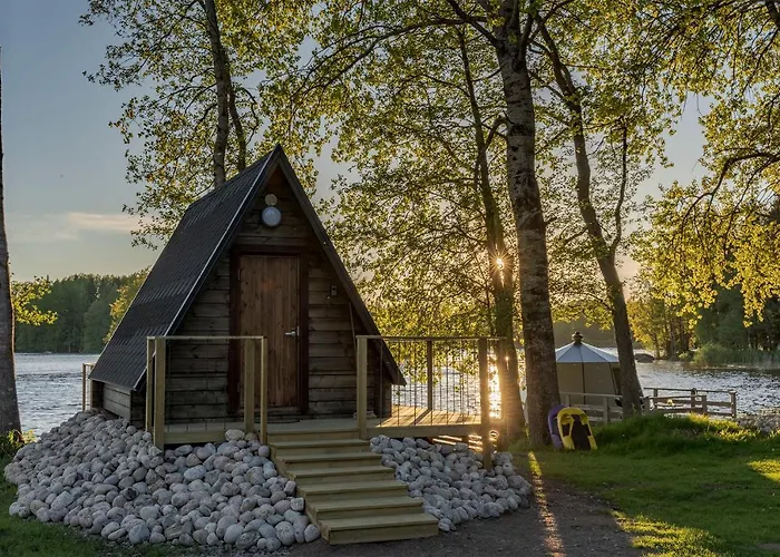 אוהל מפואר Laawu Kultaa