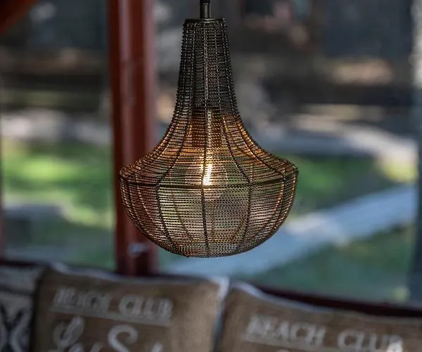 אוהל מפואר Laawu Kultaa