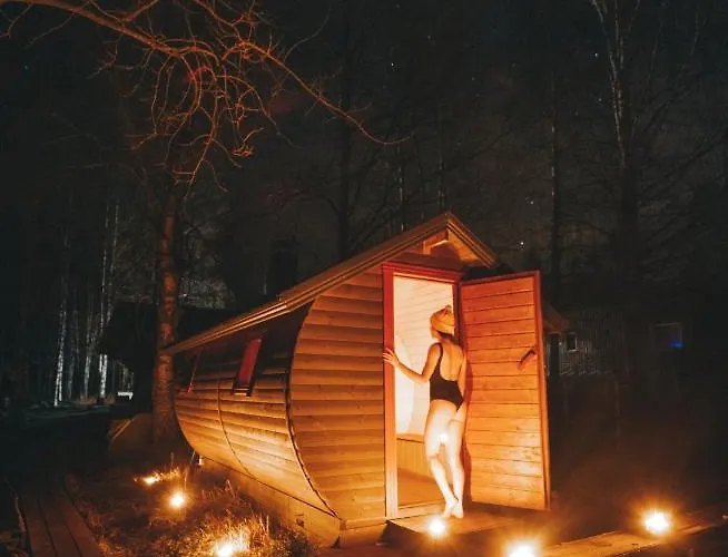 Laawu Kultaa אוהל מפואר קוטקה